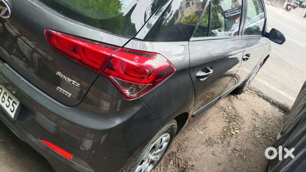 Hyundai Elite I20 Sportz (o) 1.2, 2016, Petrol