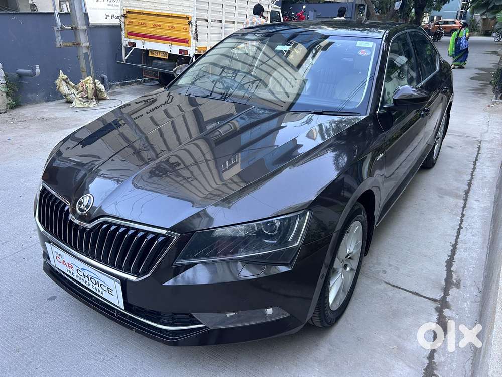 Skoda Superb Lk 1.8 Tsi At, 2017, Petrol