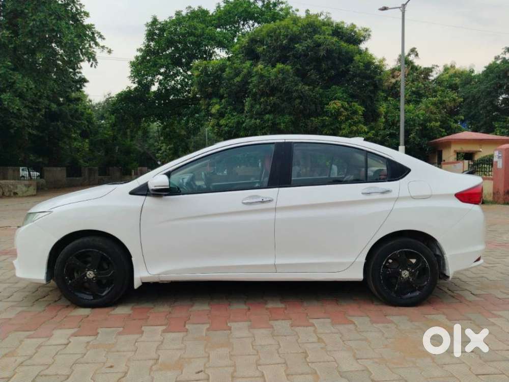 Honda City 1.5 V Mt Sunroof, 2014, Diesel