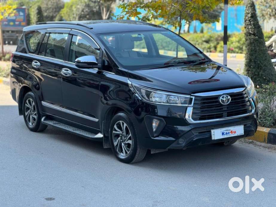 Toyota Innova Crysta