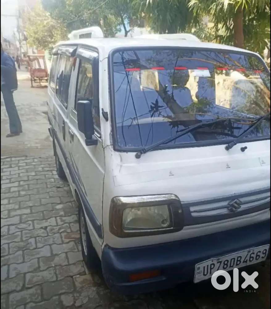 Maruti Suzuki Omni 2013