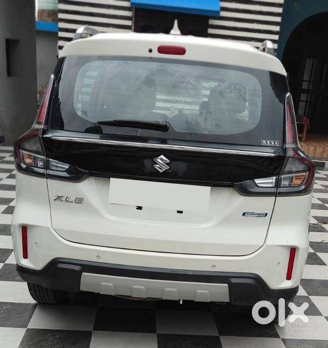 Maruti Suzuki Xl6 1.5 Zeta Mt, 2024, Petrol