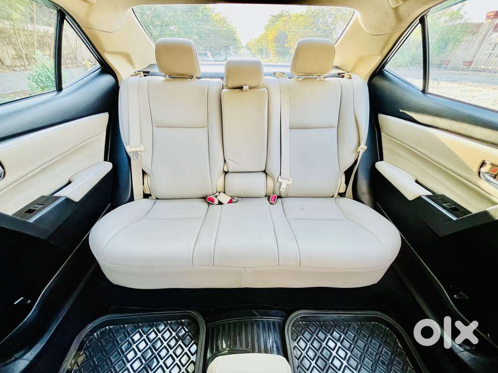 Toyota Corolla Altis 1.8 G Cvt, 2017, Petrol