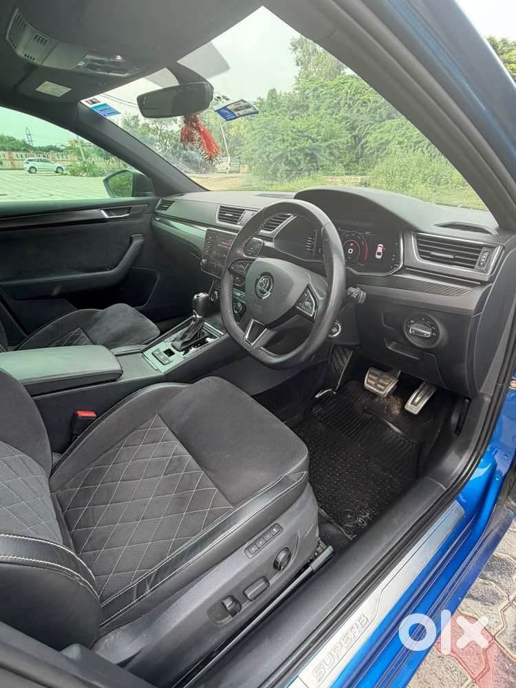 Skoda Superb 2.0 Sportline Tsi At, 2021, Petrol