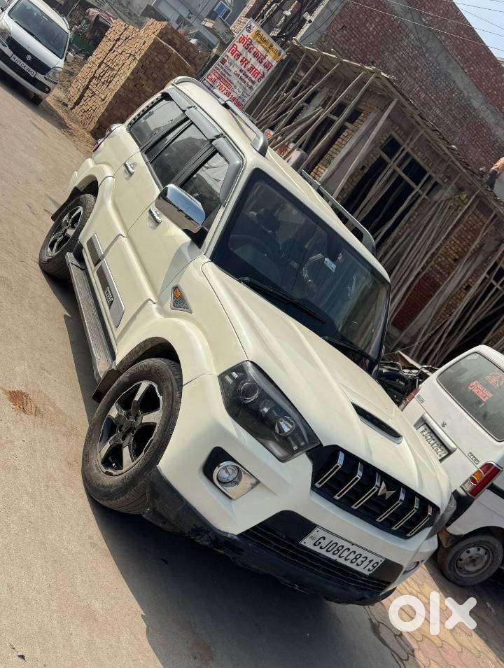 Mahindra Scorpio S2 7 Seater, 2016, Diesel