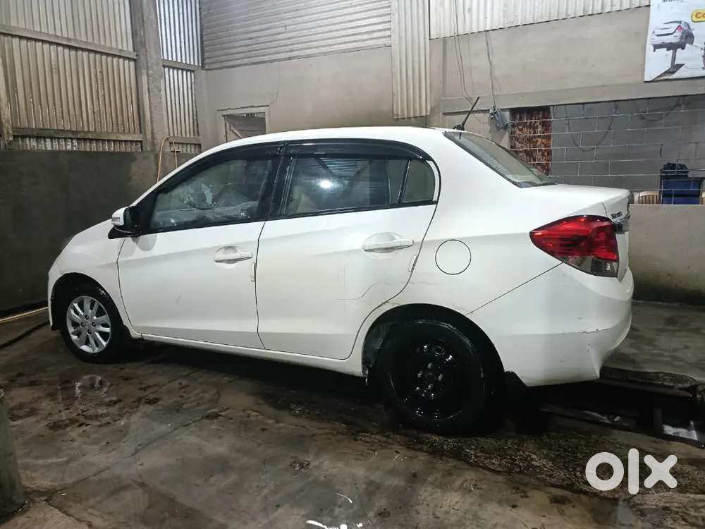 Honda Amaze 2014