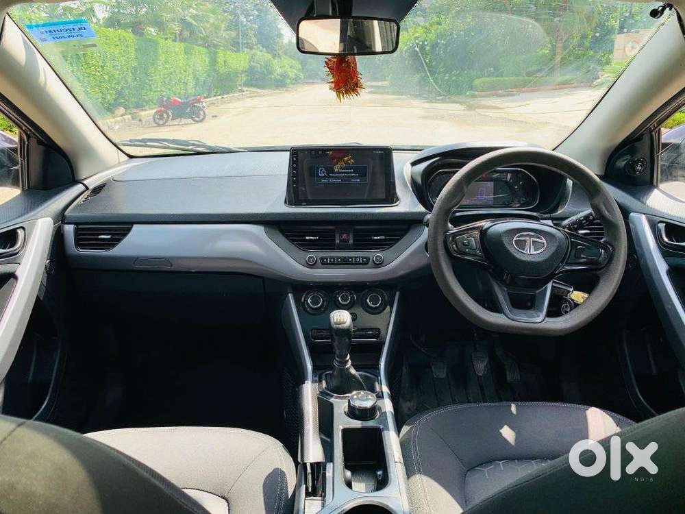 Tata Nexon 1.2 Revotron Xm (s), 2021, Petrol