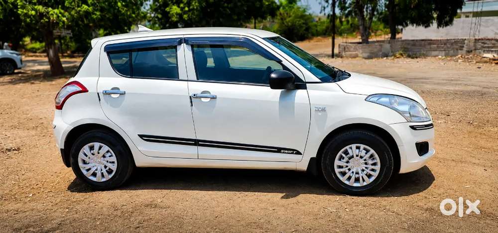 Maruti Suzuki Swift 2012 Petrol 86471 Km Driven