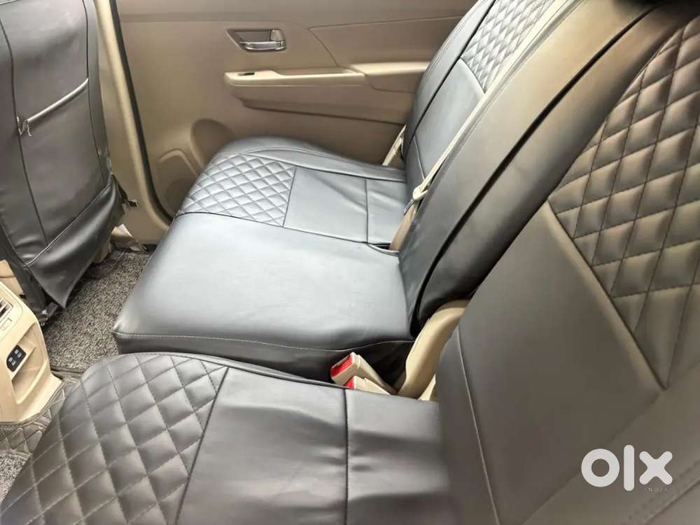 Maruti Suzuki Ertiga Petrol 2025