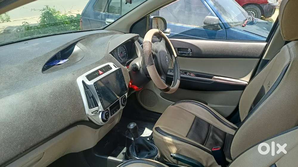 Hyundai I20 Magna 2012 Car