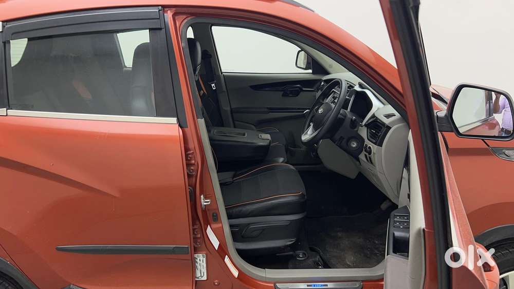 Mahindra Kuv 100 Mfalcon G80 K6, 2016, Petrol