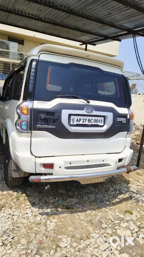 Mahindra Scorpio Classic 2015