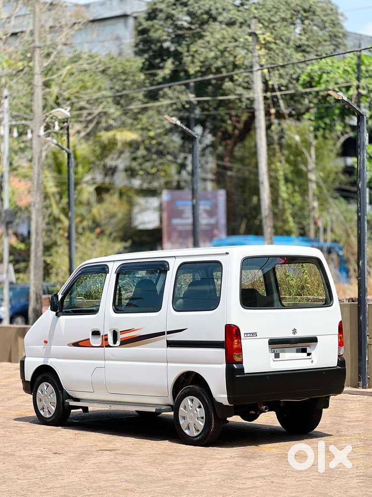 Maruti Suzuki Eeco 5 Str Ac (o), 2021, Petrol