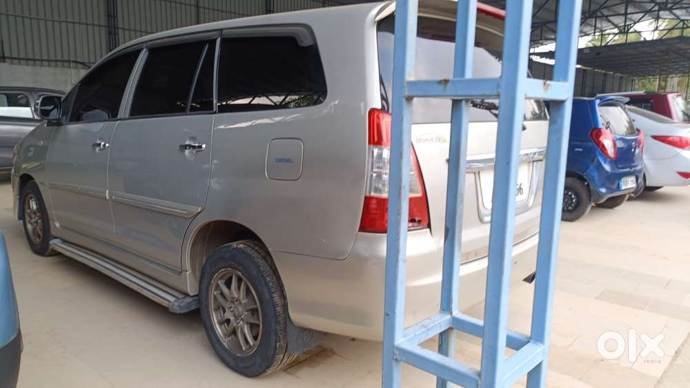 Toyota Innova 2.5 G (diesel) 7 Seater, 2012, Diesel