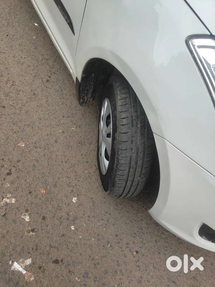 Maruti Suzuki Swift Vxi, 2013, Petrol