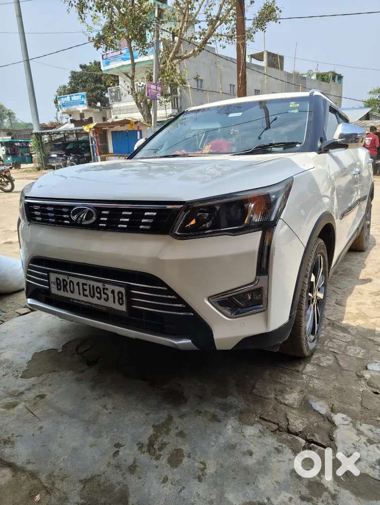 Mahindra Xuv300 2021 Petrol Well Maintained