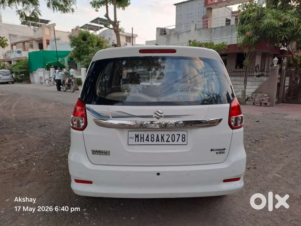 Maruti Suzuki Ertiga 2016 Diesel 75000 Km Driven