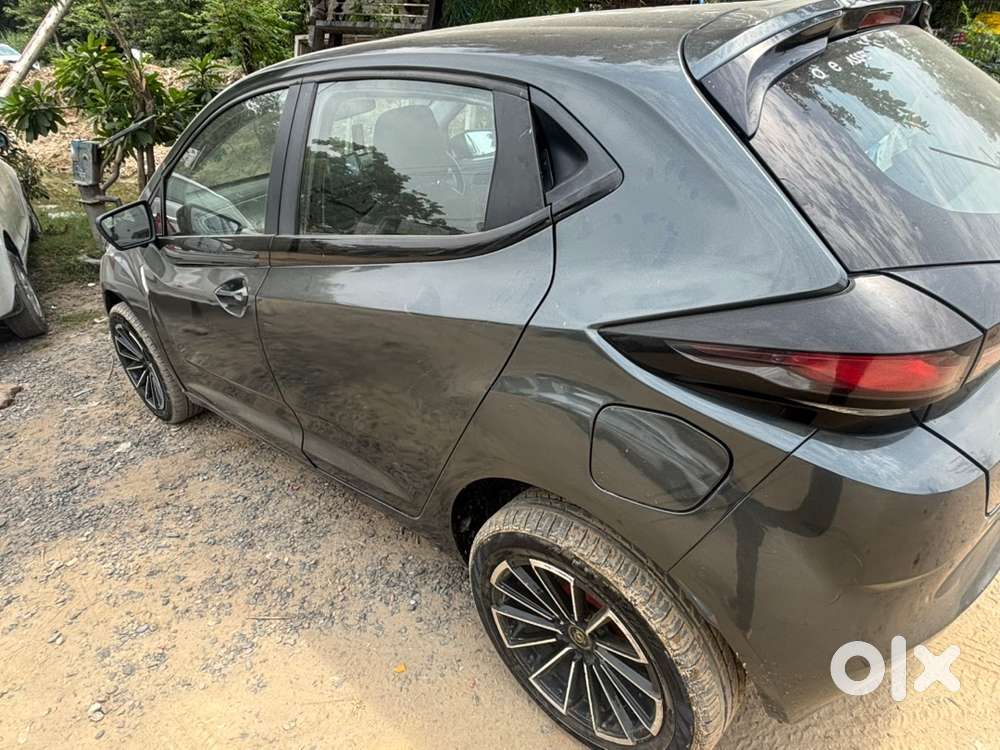 Without Any Single Scratch .single Hand Car And New Ceat Tyres With Wa