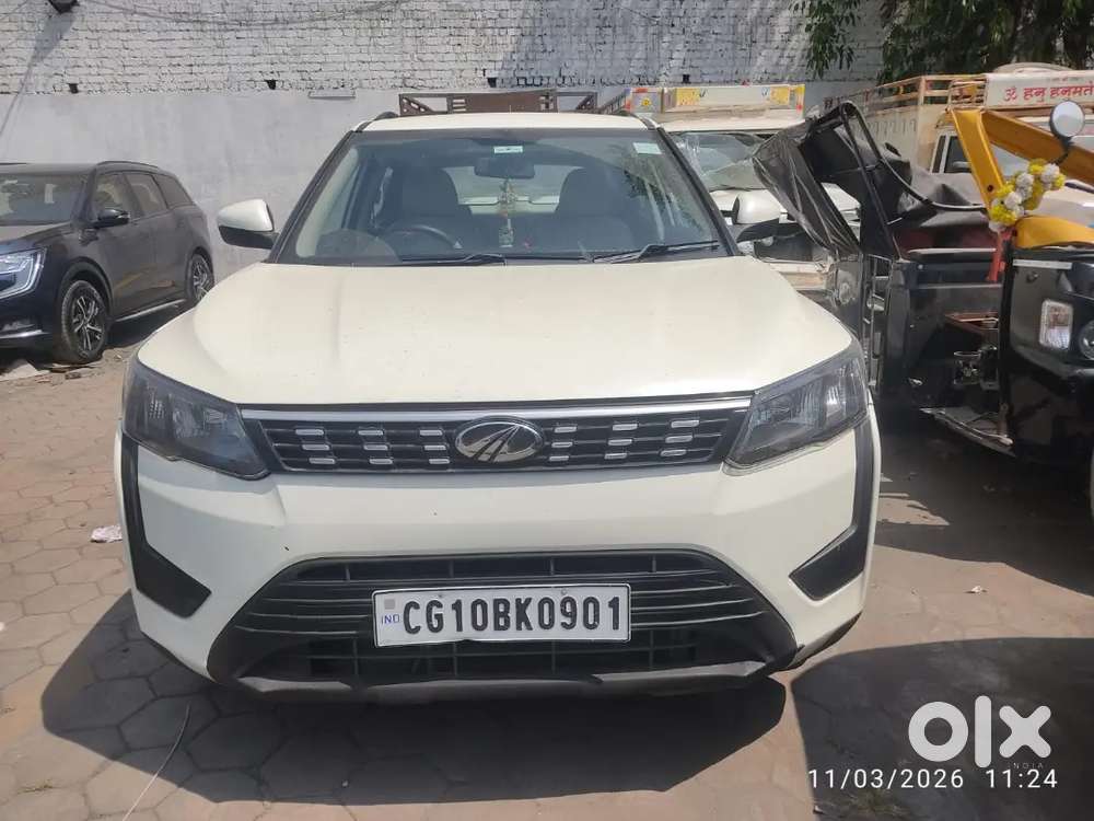 Mahindra Xuv 300 Diesel.