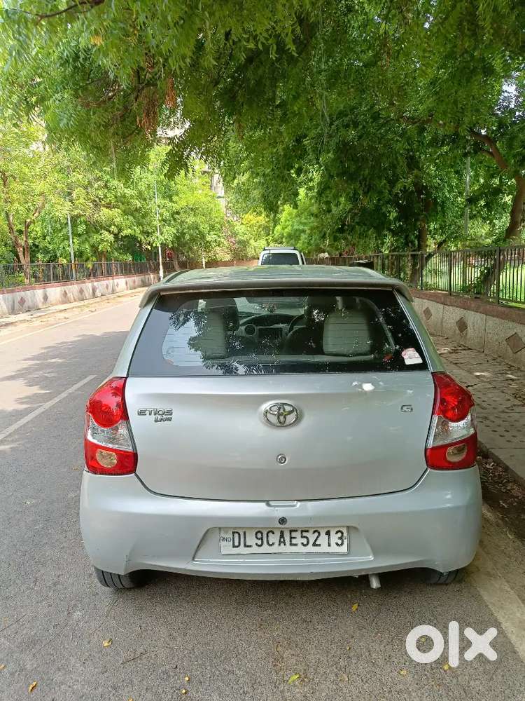 Toyota Etios Liva 2015