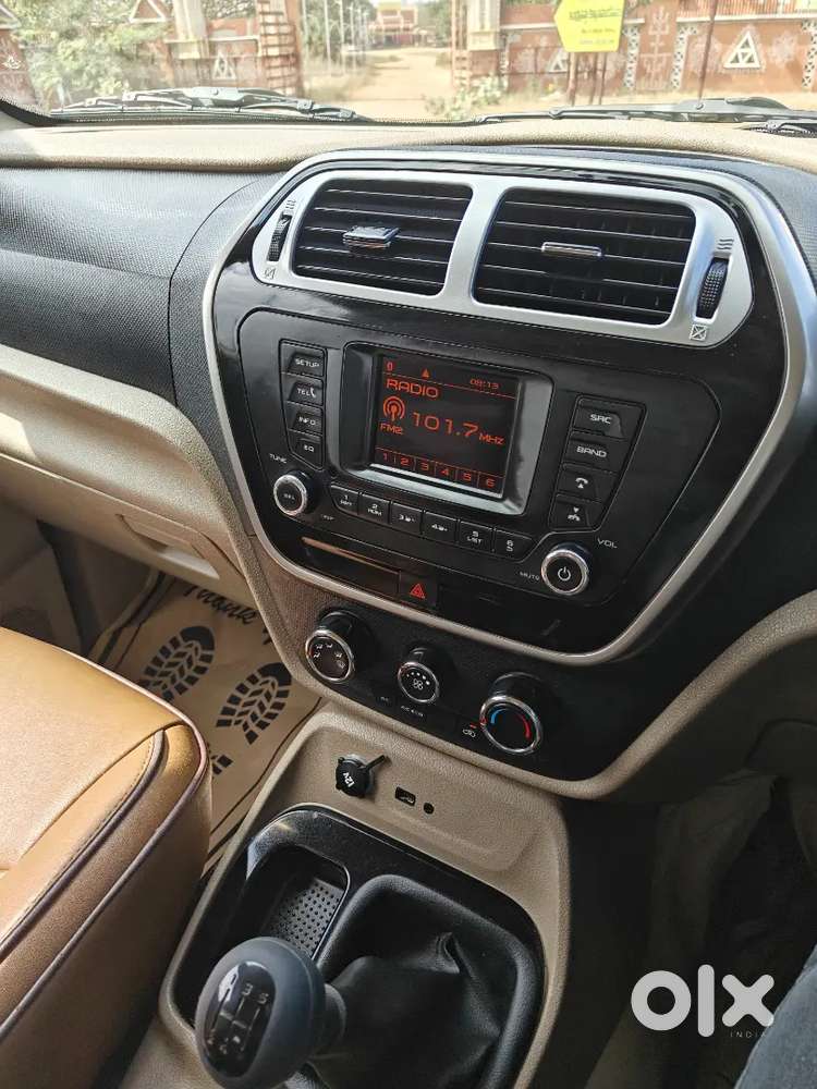 Mahindra Bolero Neo 2022