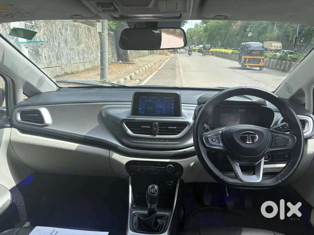 Tata Altroz Xz Plus (s) Icng, 2024, Cng & Hybrids