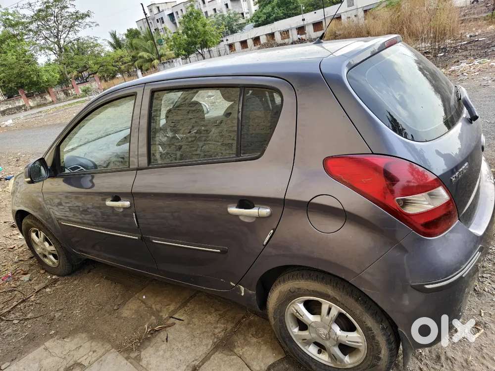 Hyundai I20 2010 Cng & Petrol 90394 Km