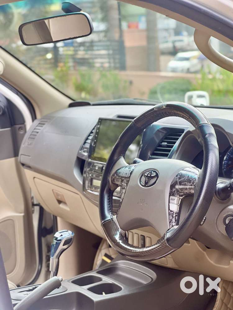 Toyota Fortuner 3.0 4x2 Automatic, 2012, Diesel