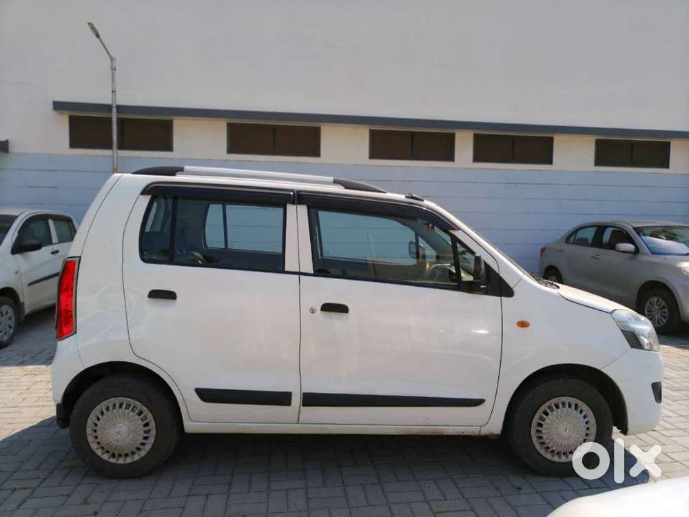 Maruti Suzuki Wagon R 2015 Petrol Well Maintained