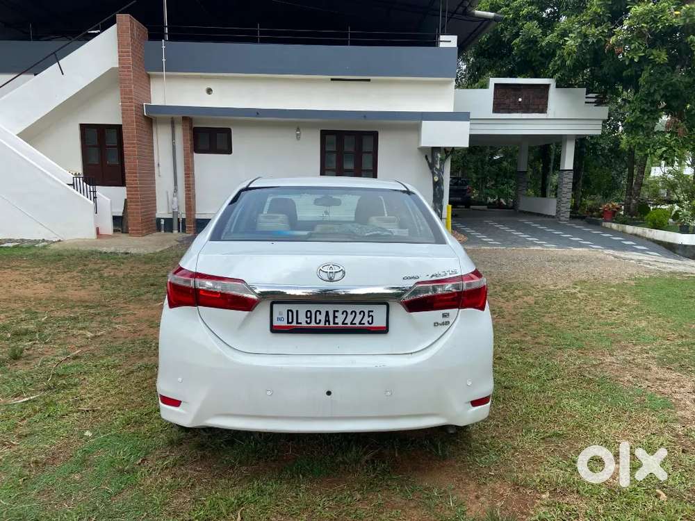 Toyota Corolla Altis 2014 Diesel Well Maintained