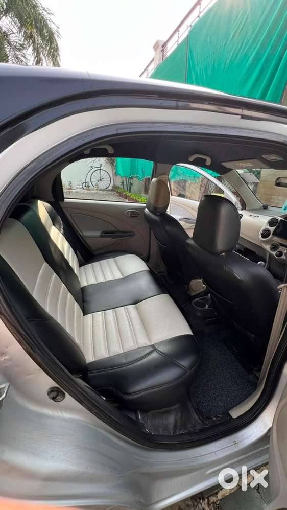 Toyota Etios Liva 2015 Diesel 116500 Km Driven