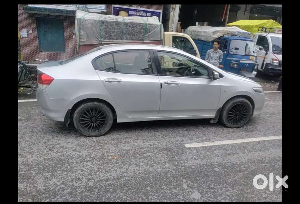 Honda City 2011 Petrol Well Maintained