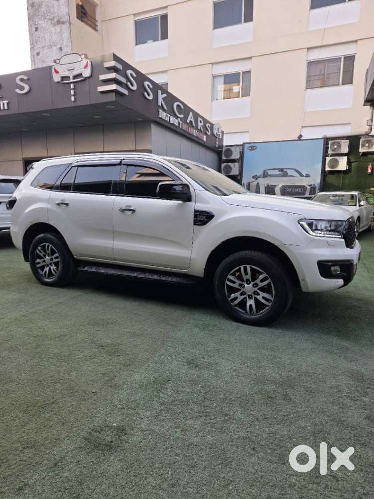 Ford Endeavour 3.2 Titanium At 4x4, 2017, Diesel