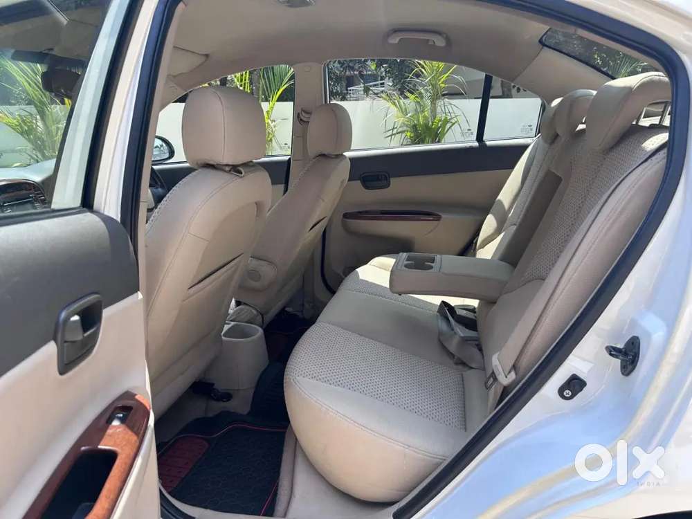 Hyundai Verna 2010 Diesel 78000 Km Driven