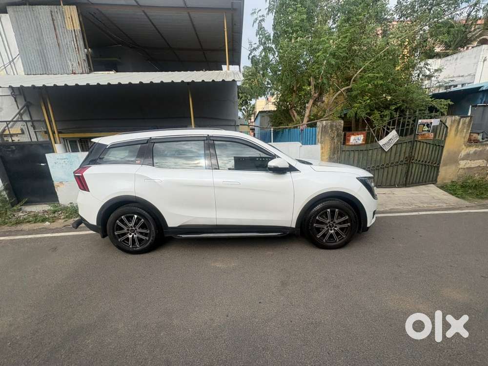 Mahindra Xuv700 Automatic Ax7l Petrol 2023
