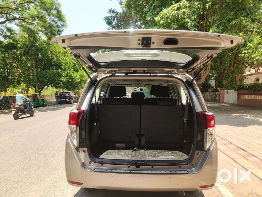 Toyota Innova Crysta 2.4 Gx Mt, 2018, Diesel