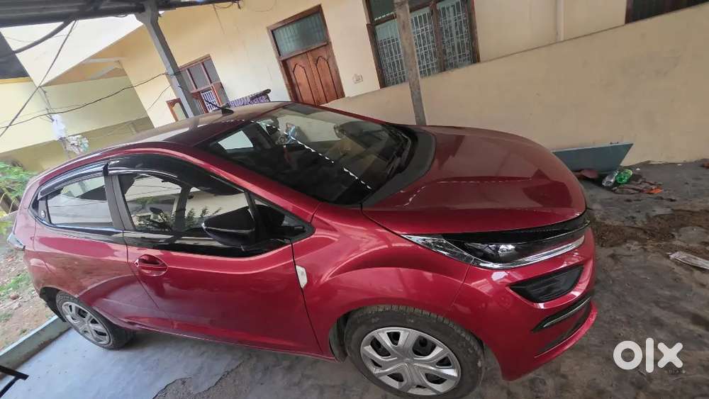 Tata Altroz 2023 Car With No Accidents And Scratches. Single Owner.