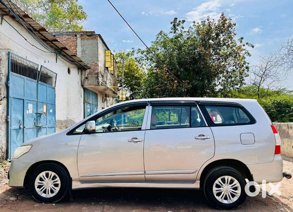 Toyota Innova 2.5 G (diesel) 7 Seater, 2015, Diesel