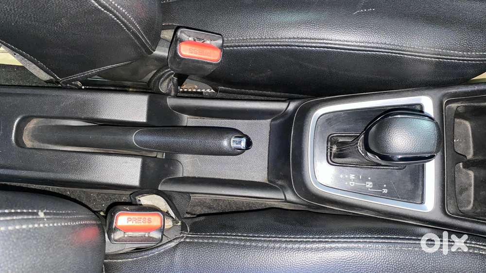 Maruti Suzuki Swift Amt Zxi, 2018, Petrol