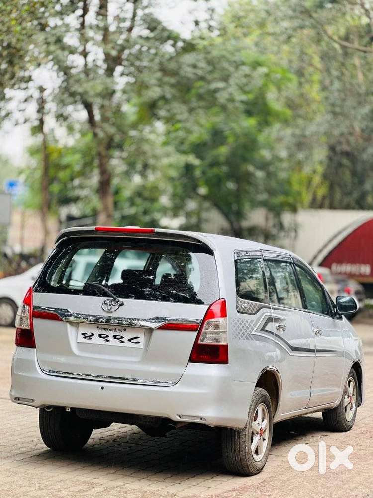 Toyota Innova 2.5 G (diesel) 8 Seater, 2010, Diesel