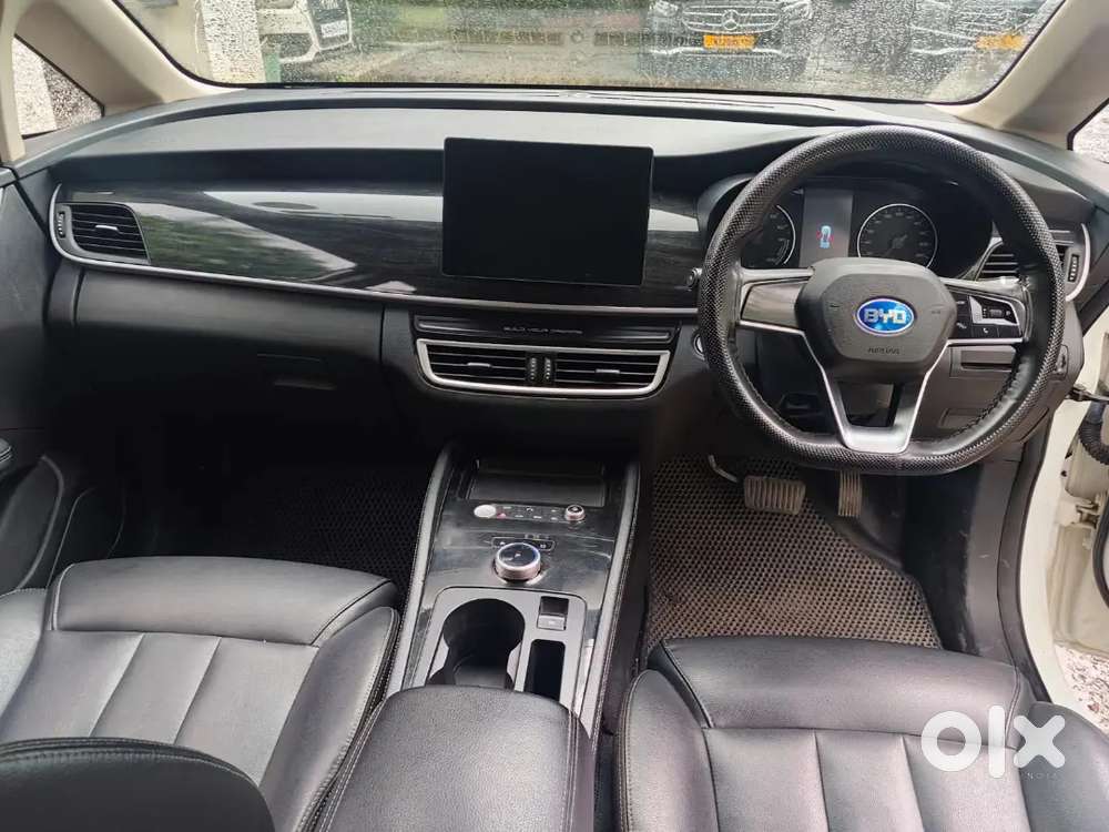 Byd E6 Electric 2023 Drive