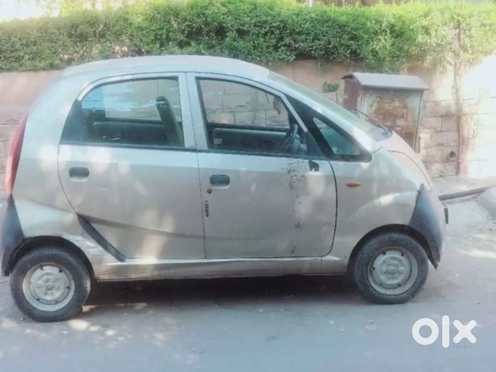 Tata Nano 2011