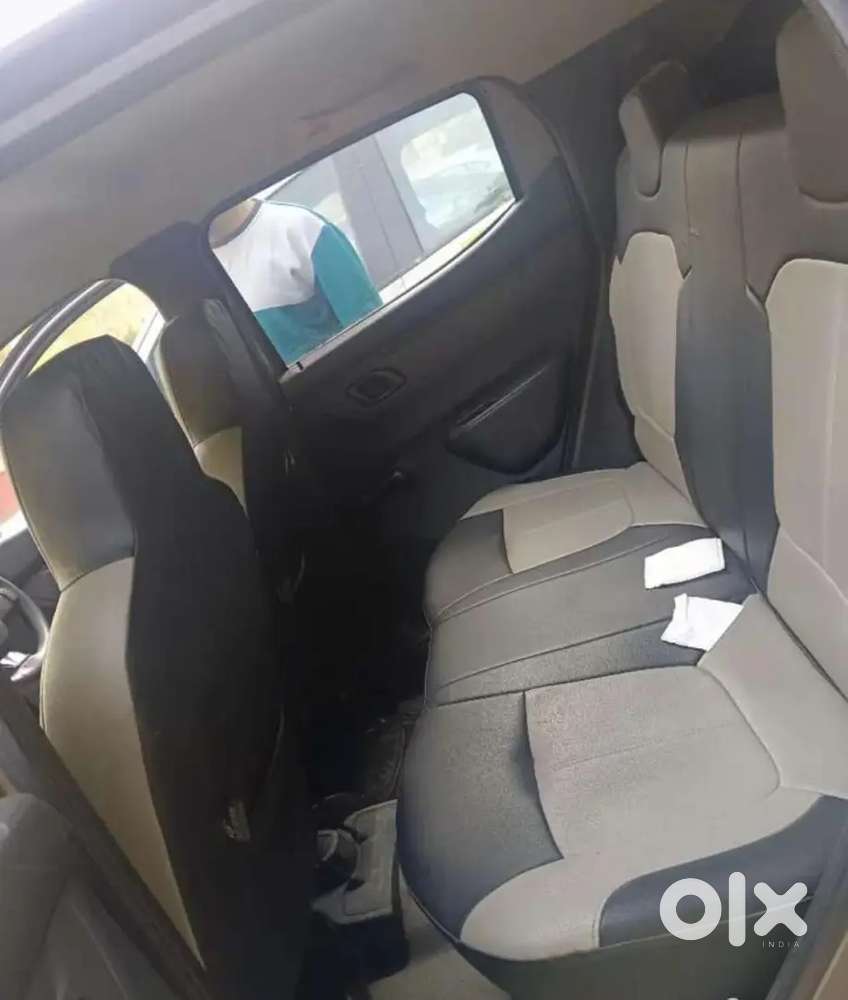 Renault Kwid Rxt 1.0 2017 Model