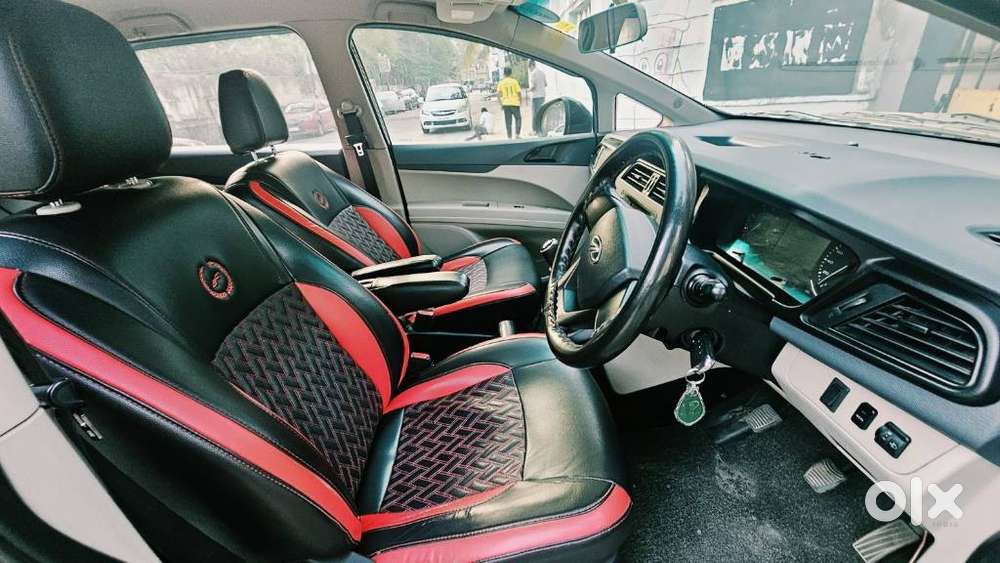 Mahindra Marazzo M4 8str, 2018, Diesel
