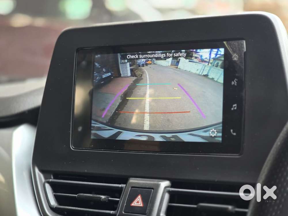 Maruti Suzuki Fronx Delta Plus 1.2l Mt, 2023, Petrol