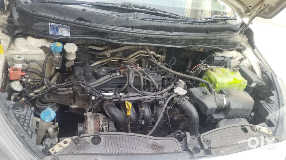 Hyundai I20 Sportz 2014 1st Owner Cng On Paper