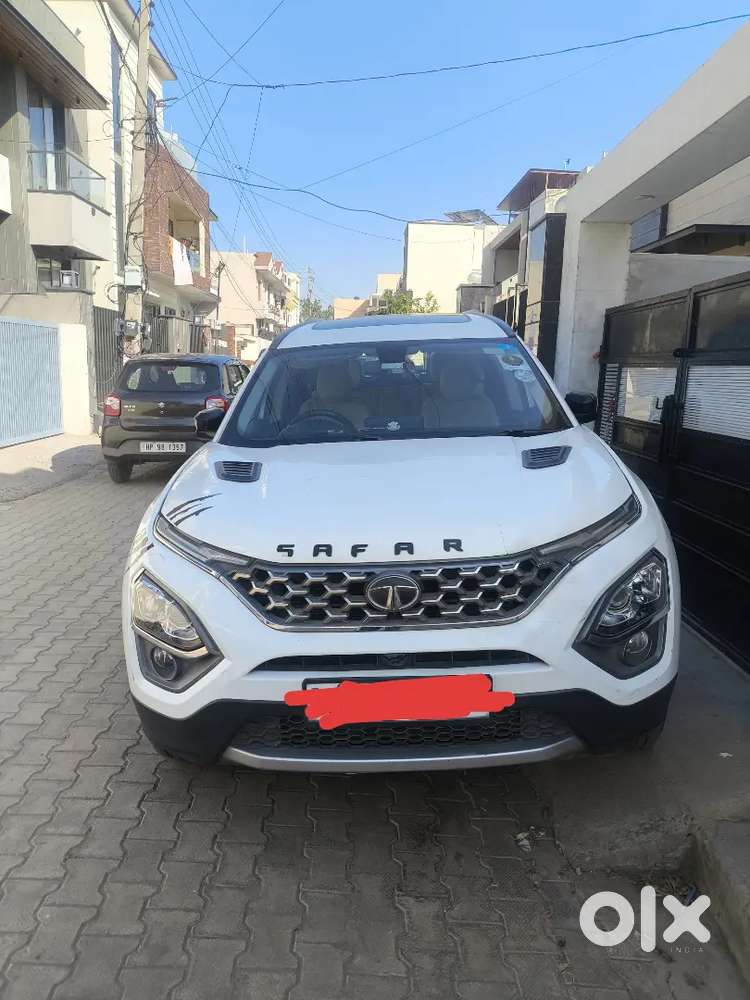 Self Driven Tata Safari