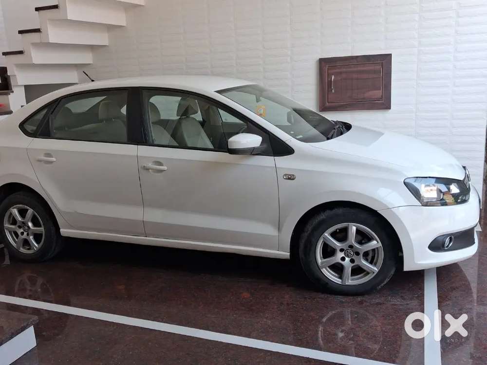 Volkswagen Vento Diesel Highline 2013