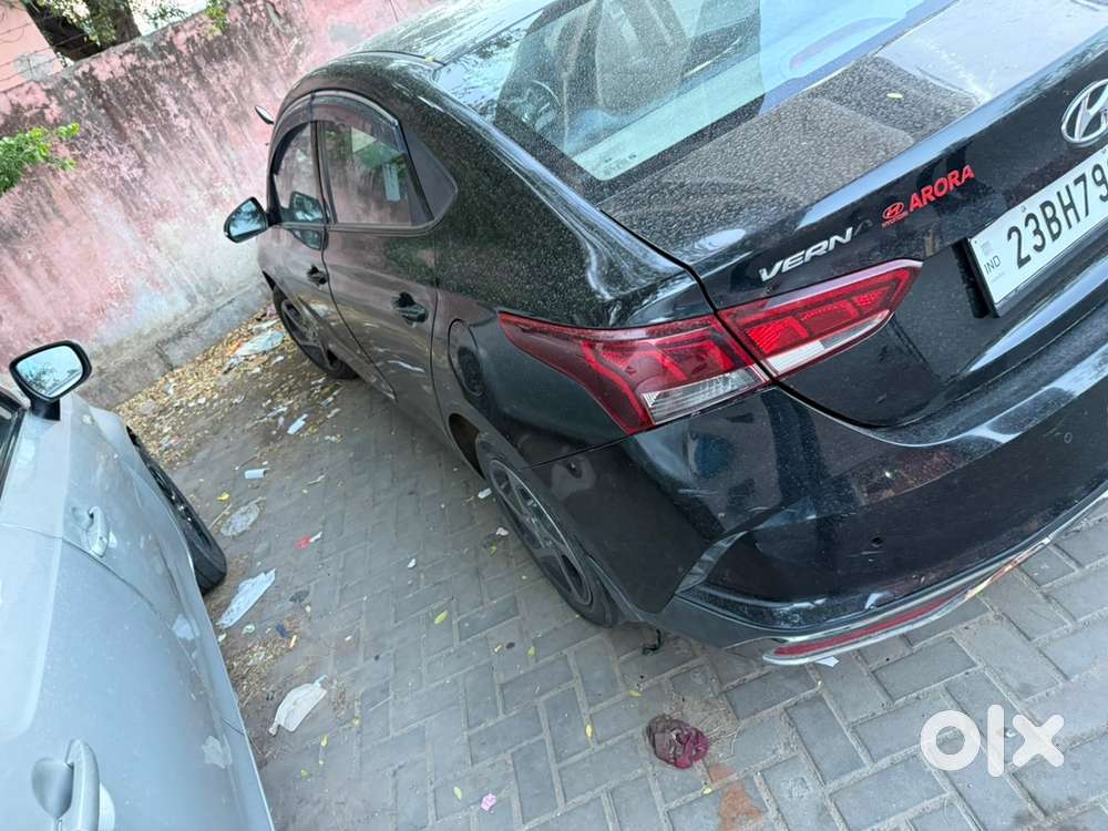 Hyundai Verna Petrol 2022