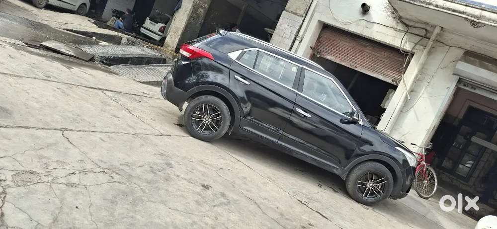 Hyundai Creta1.4 E Plus Diesel Black Colour 15 November 2018